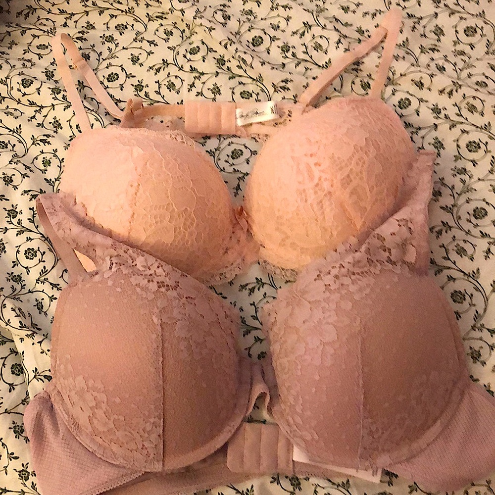 3 Lace Bras 38C